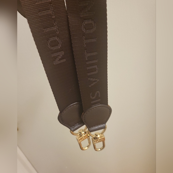 Authentic Louis Vuitton Shoulder Strap - Picture 1 of 9